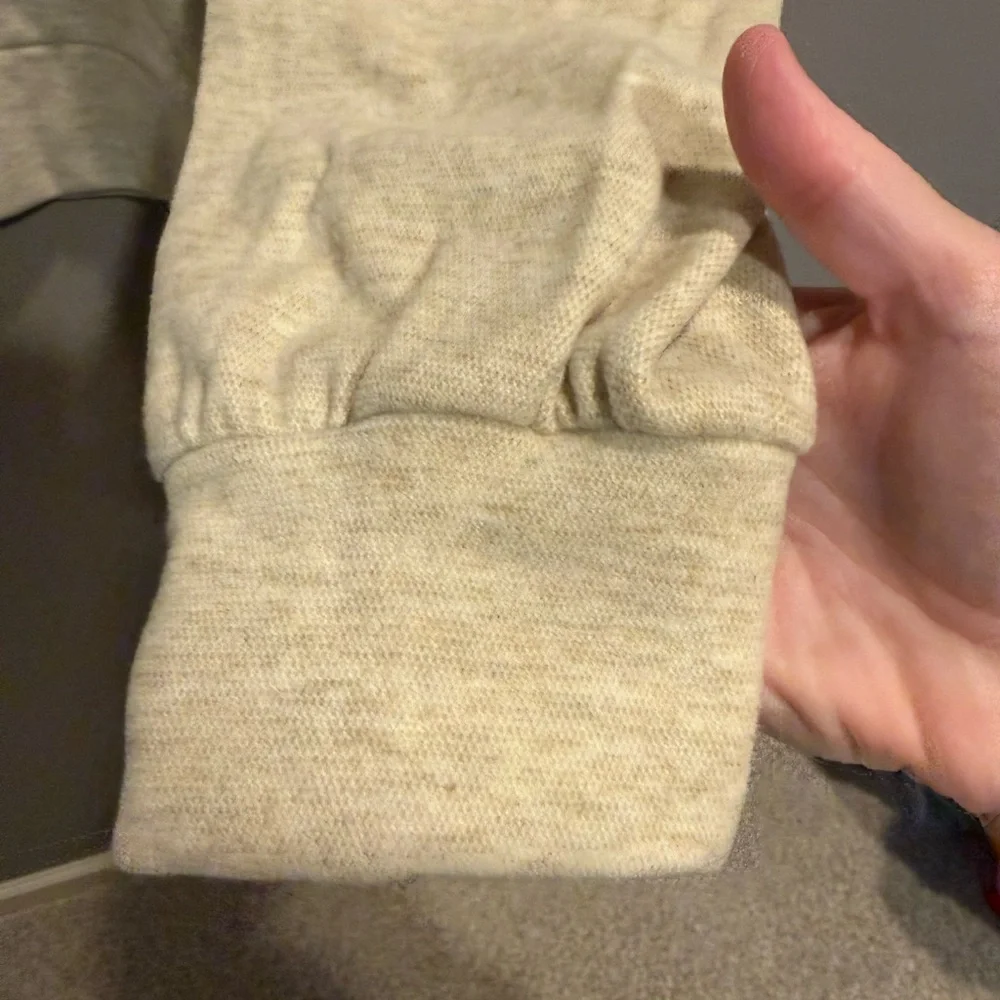 NWT Evereve brand cream top in size large - Picture 5 of 8